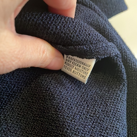 St. John Basics Navy Blue Knit Jacket. Size S. - Picture 6 of 10